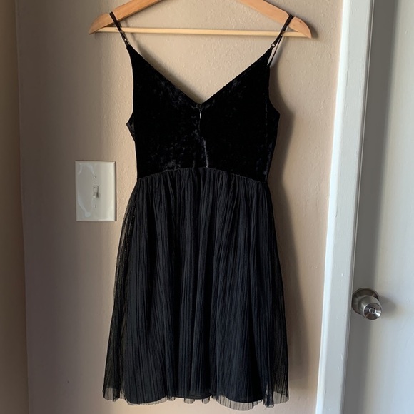 BCBGENERATION Black Spaghetti Strap Velvet Detail Mini Dress - Picture 9 of 9